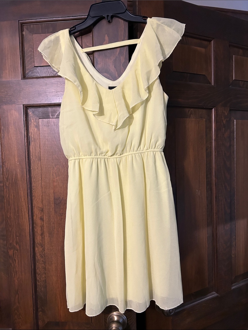 Rue21 Pale Yellow Ruffle V-Neck Mini Dress